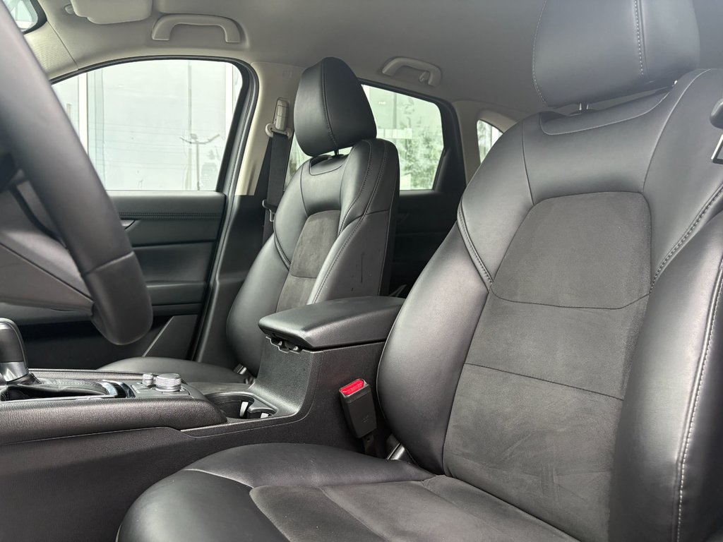 2023 Mazda CX-5 in Mont-Laurier, Quebec - 8 - w1024h768px