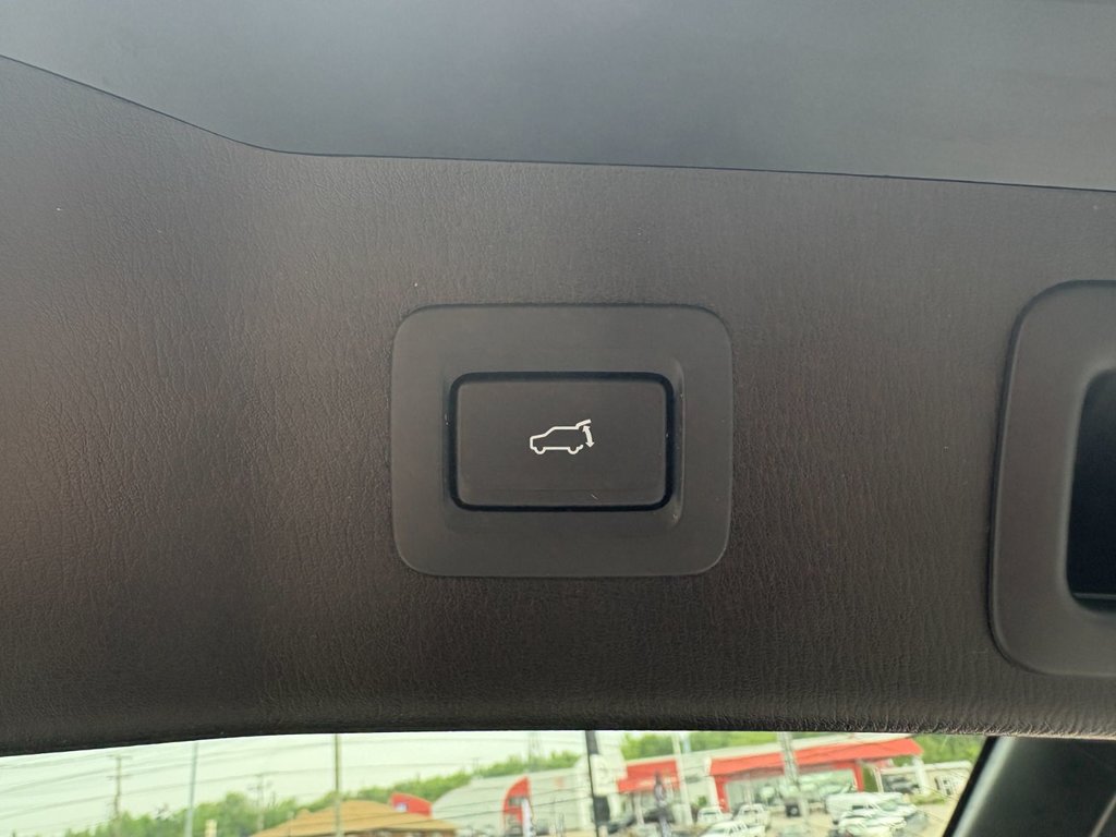 2023 Mazda CX-5 in Mont-Laurier, Quebec - 11 - w1024h768px