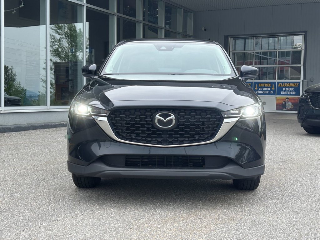 2023 Mazda CX-5 in Mont-Laurier, Quebec - 6 - w1024h768px