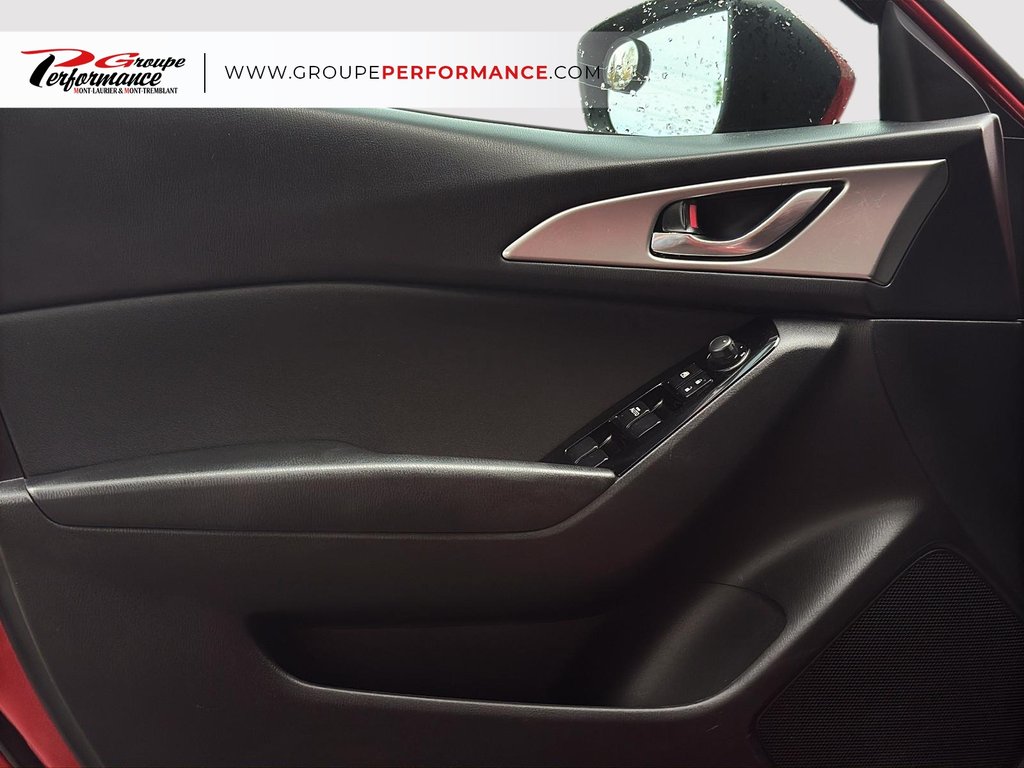 2018 Mazda 3 Sport GX in Mont-Laurier, Quebec - 11 - w1024h768px