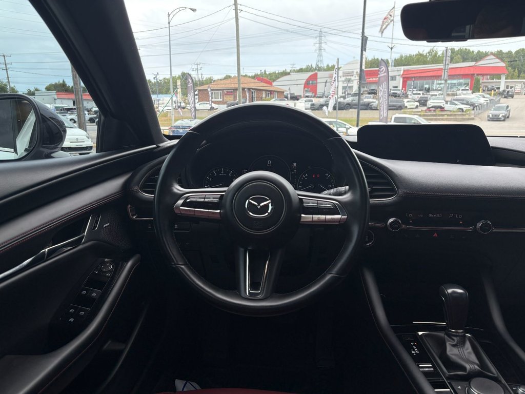 Mazda 3 Sport GT w/Turbo 2022 à Mont-Tremblant, Québec - 9 - w1024h768px