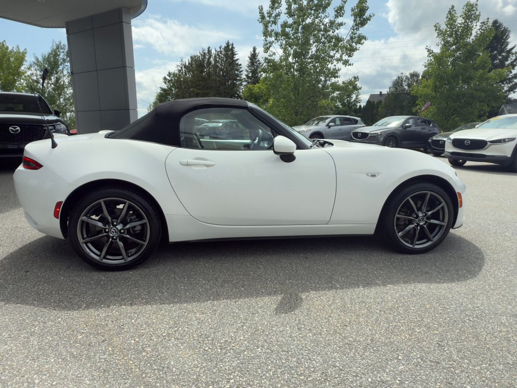 Mazda MX-5 GT 2016 à Mont-Tremblant, Québec - 6 - w1024h768px