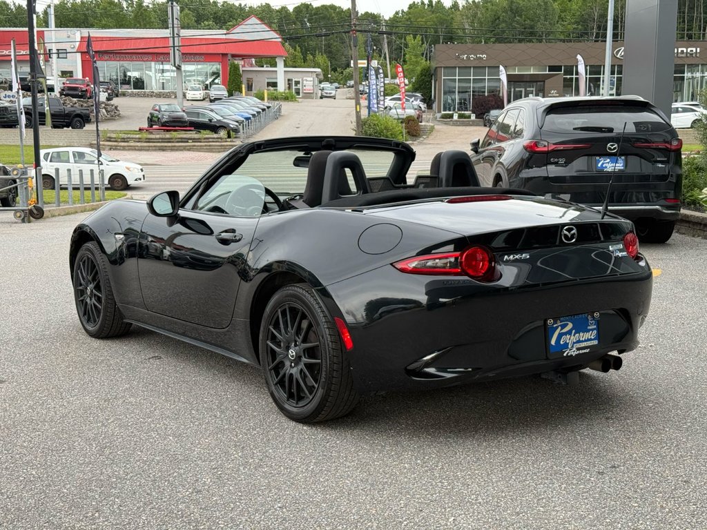 Mazda MX-5 GX 2016 à Mont-Laurier, Québec - 10 - w1024h768px