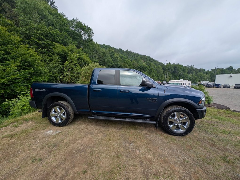 Ram 1500 Classic Warlock 2019 à Mont-Tremblant, Québec - 2 - w1024h768px