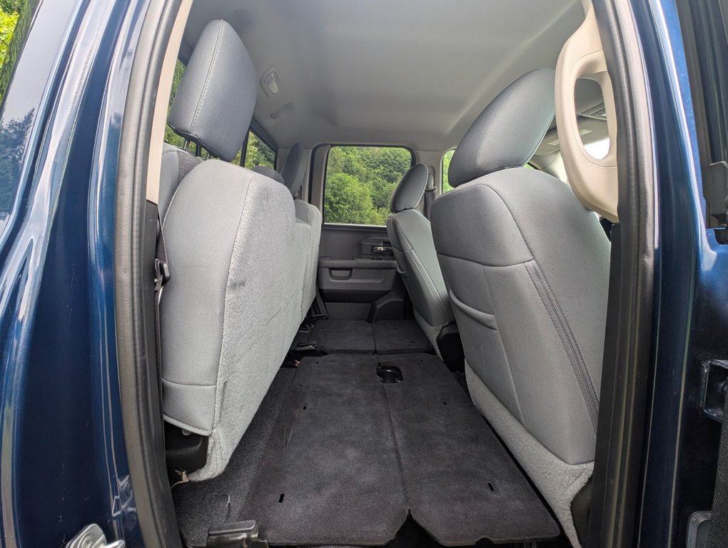 Ram 1500 Classic Warlock 2019 à Mont-Tremblant, Québec - 9 - w1024h768px