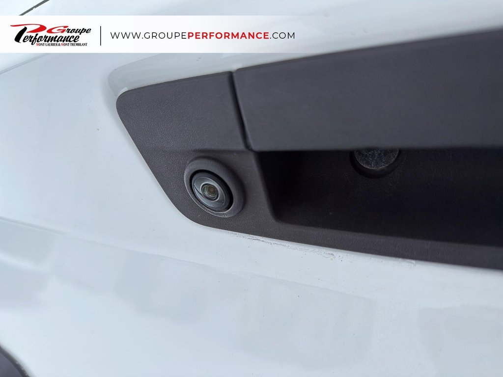 Ram 1500 Classic Express 2020 à Mont-Laurier, Québec - 25 - w1024h768px