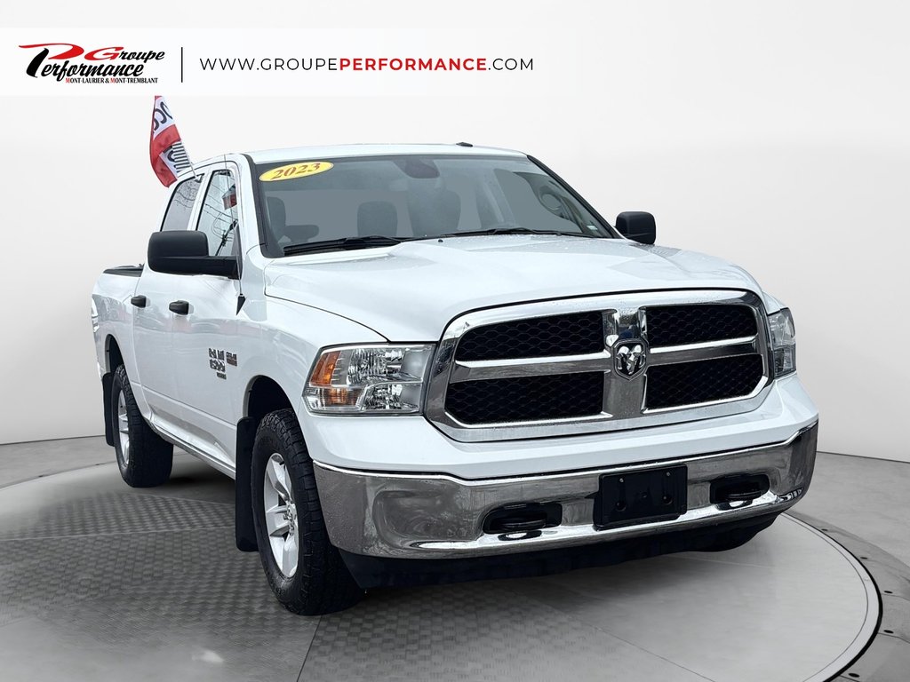 2023 Ram 1500 Classic SLT in Mont-Laurier, Quebec - 2 - w1024h768px
