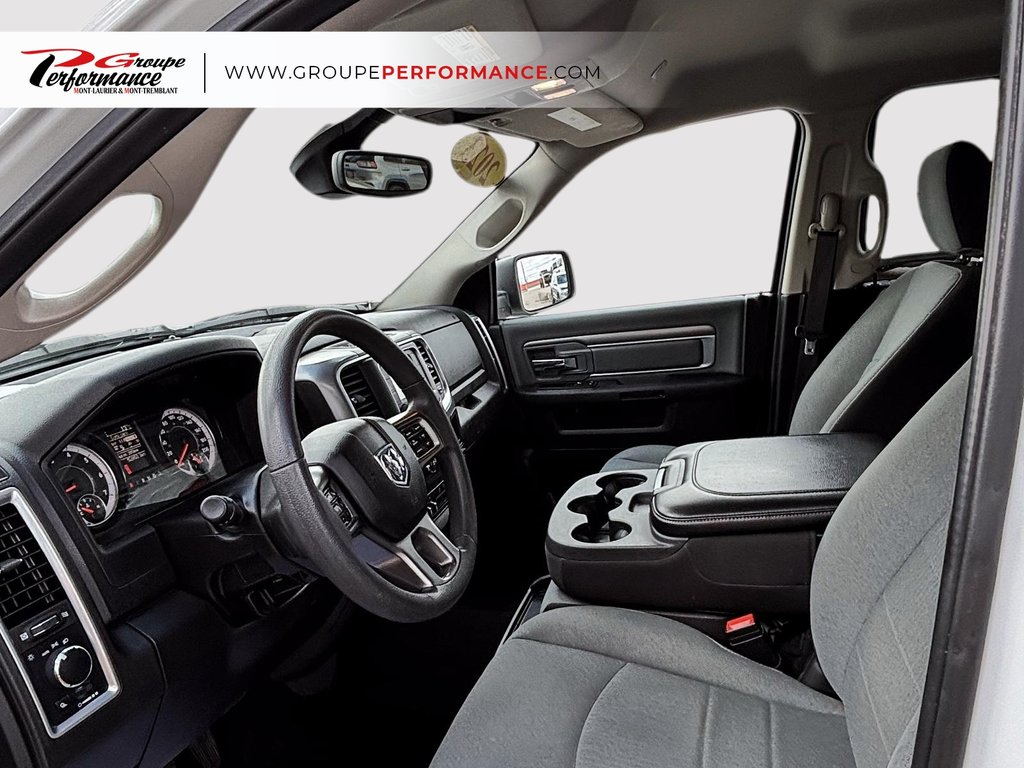 2023 Ram 1500 Classic SLT in Mont-Tremblant, Quebec - 9 - w1024h768px