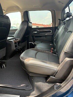 2022 Ram 2500 Laramie in Mont-Tremblant, Quebec - 5 - w1024h768px