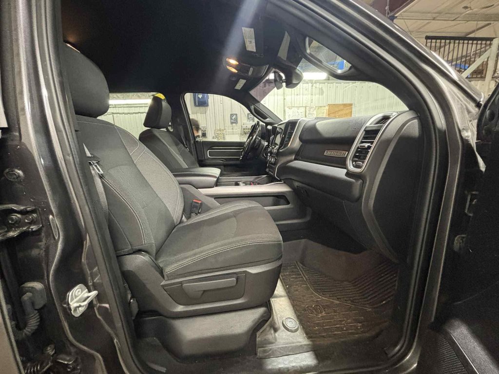 Ram 2500 Big Horn 2022 à Mont-Tremblant, Québec - 13 - w1024h768px