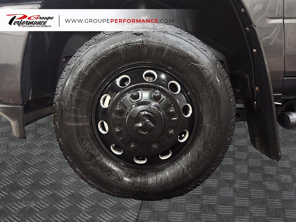 Ram 3500 Big Horn 2023 à Mont-Laurier, Québec - 8 - w1024h768px