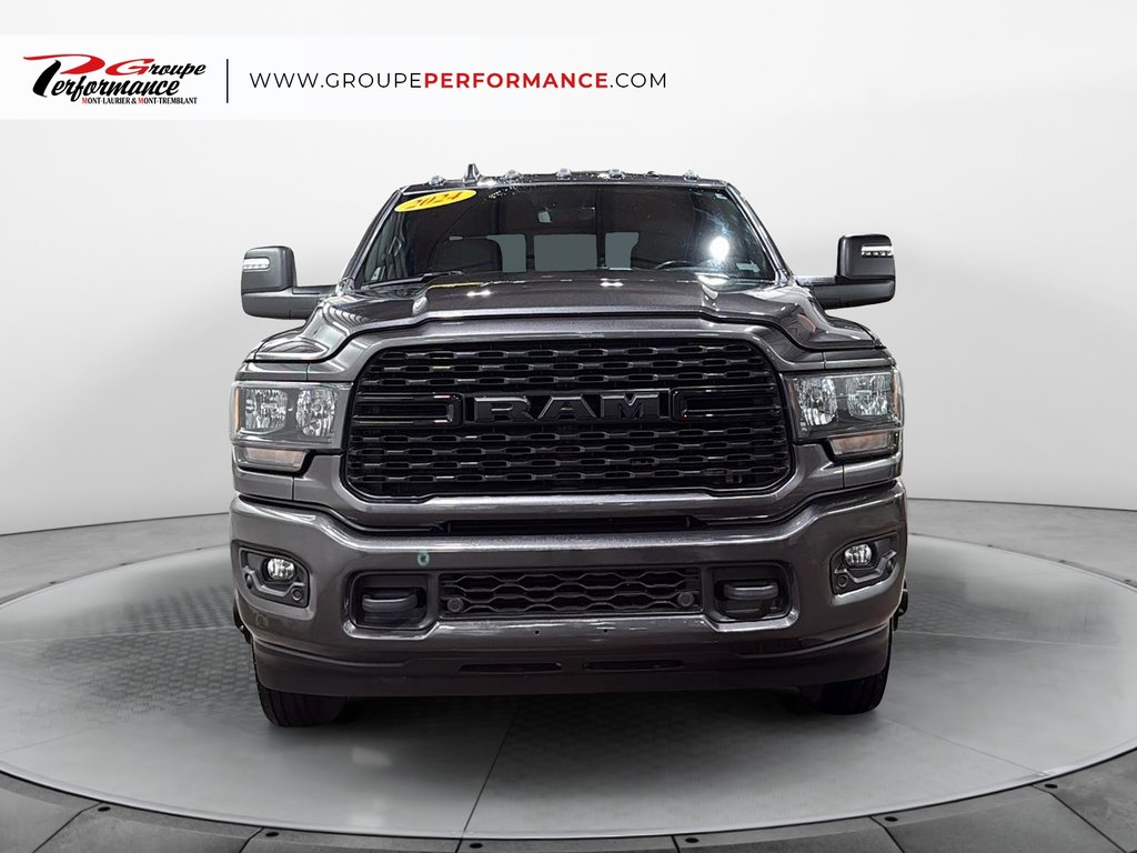 Ram 3500 Big Horn 2023 à Mont-Laurier, Québec - 3 - w1024h768px