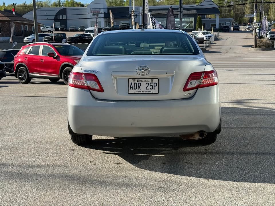Toyota Camry  2011 à Mont-Laurier, Québec - 5 - w1024h768px