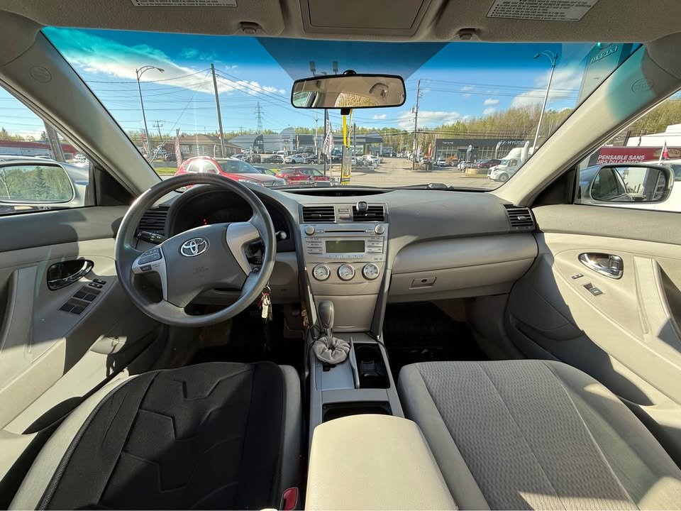 Toyota Camry  2011 à Mont-Laurier, Québec - 12 - w1024h768px