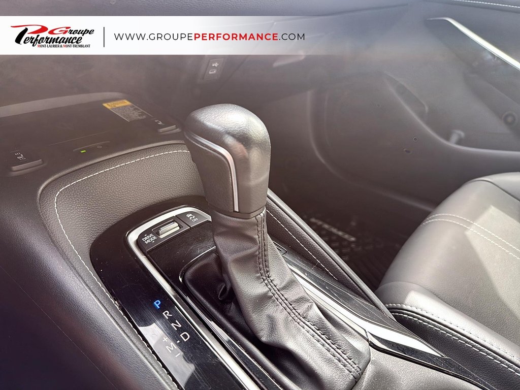 2023 Toyota Corolla Hatchback in Mont-Laurier, Quebec - 18 - w1024h768px