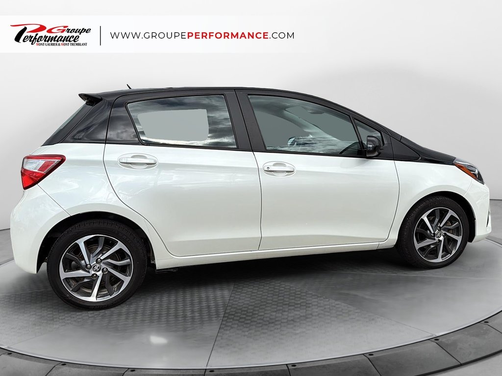 Toyota Yaris Hatchback  2018 à Mont-Tremblant, Québec - 8 - w1024h768px