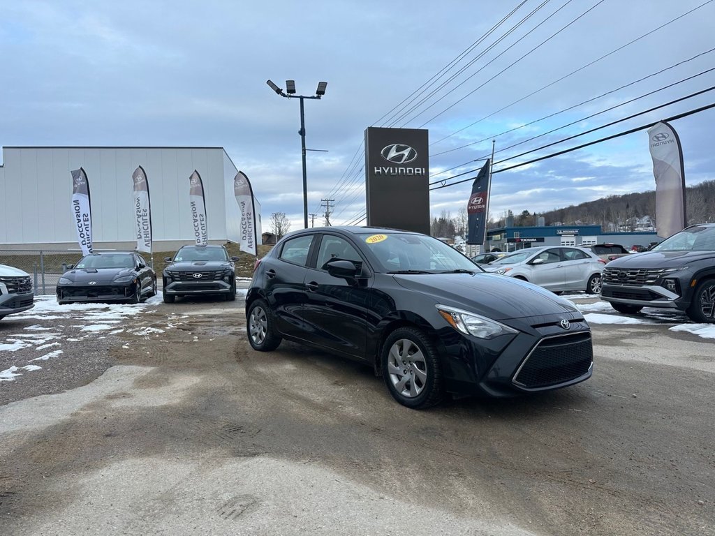 Toyota Yaris Hatchback  2020 à Mont-Tremblant, Québec - 2 - w1024h768px