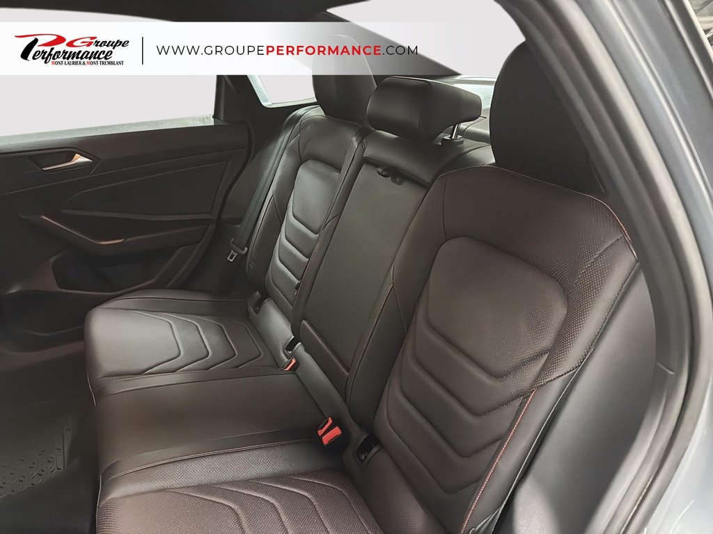 2023 Volkswagen Jetta GLI in Mont-Tremblant, Quebec - 12 - w1024h768px