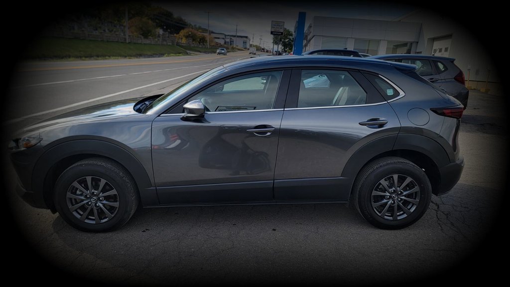 2023 Mazda CX-30 in Gaspé, Quebec - 10 - w1024h768px