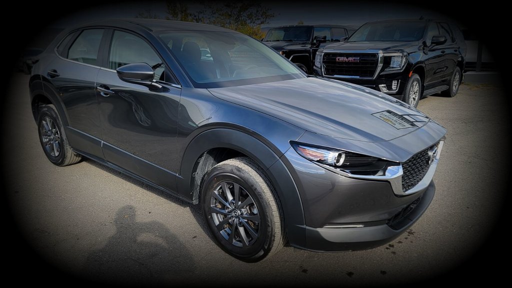 2023 Mazda CX-30 in Gaspé, Quebec - 4 - w1024h768px