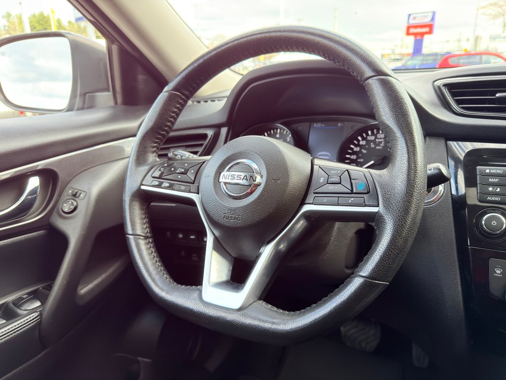 2019 Nissan Rogue SV in Notre-Dame-des-Prairies, Quebec - 23 - w1024h768px