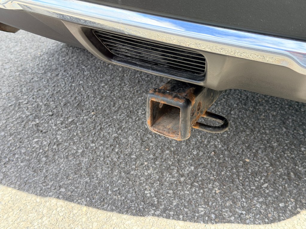 2019 Nissan Rogue SV in Notre-Dame-des-Prairies, Quebec - 13 - w1024h768px