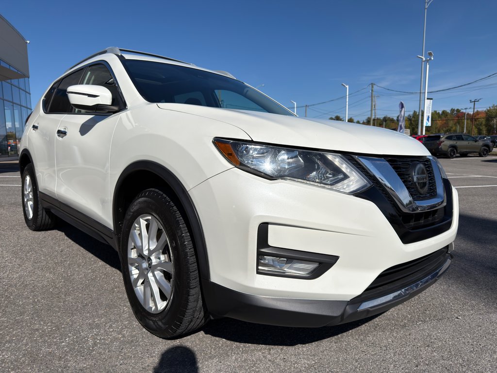 2020 Nissan Rogue SV in Notre-Dame-des-Prairies, Quebec - 5 - w1024h768px