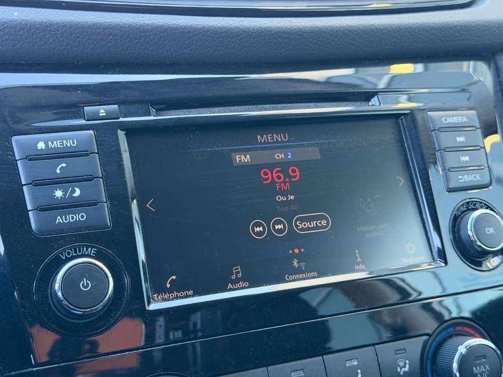 2020 Nissan Rogue SV in Notre-Dame-des-Prairies, Quebec - 28 - w1024h768px