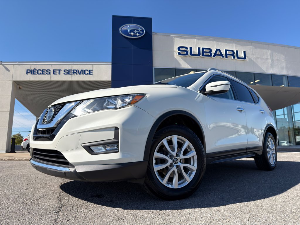 2020 Nissan Rogue SV in Notre-Dame-des-Prairies, Quebec - 2 - w1024h768px