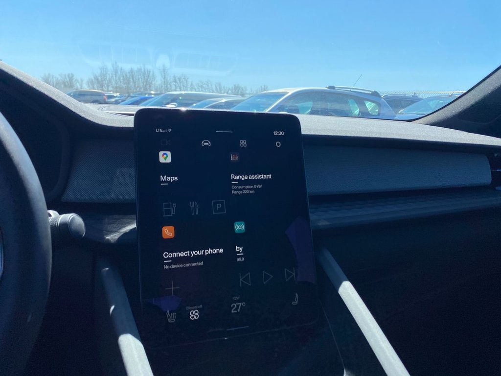 Polestar 2 BASE 2023 à Laval, Québec - 11 - w1024h768px