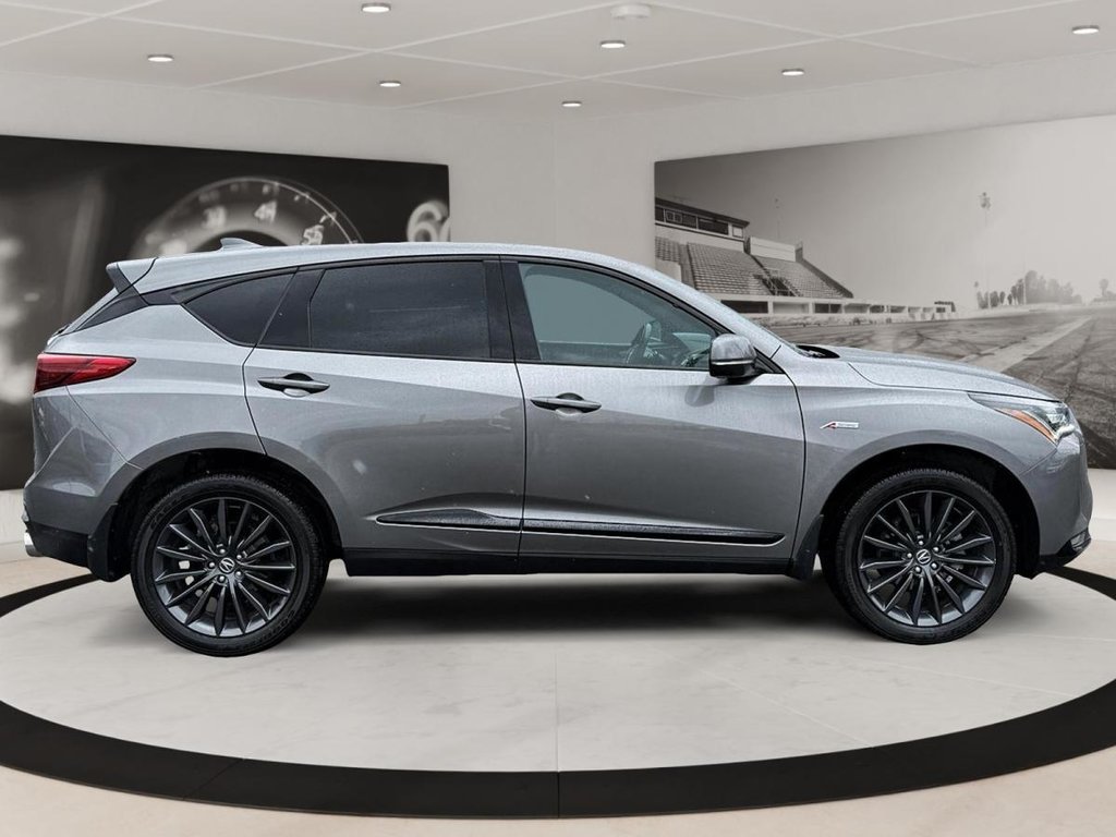 2023 Acura RDX in Quebec, Quebec - 4 - w1024h768px