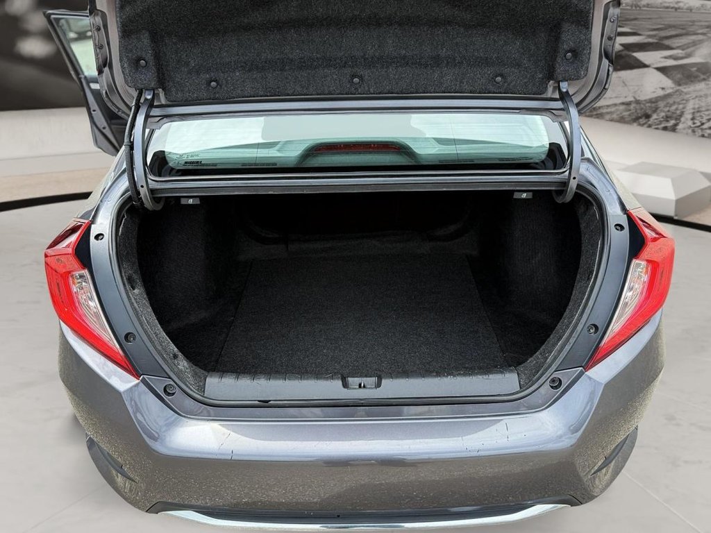 2020 Honda Civic in Quebec, Quebec - 13 - w1024h768px