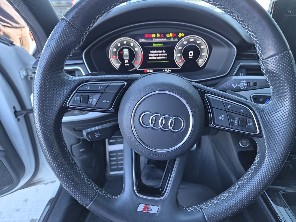2022 Audi A4 Sedan Progressiv in Charlemagne, Quebec - 8 - w1024h768px