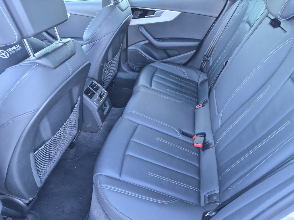 2022 Audi A4 Sedan Progressiv in Charlemagne, Quebec - 7 - w1024h768px