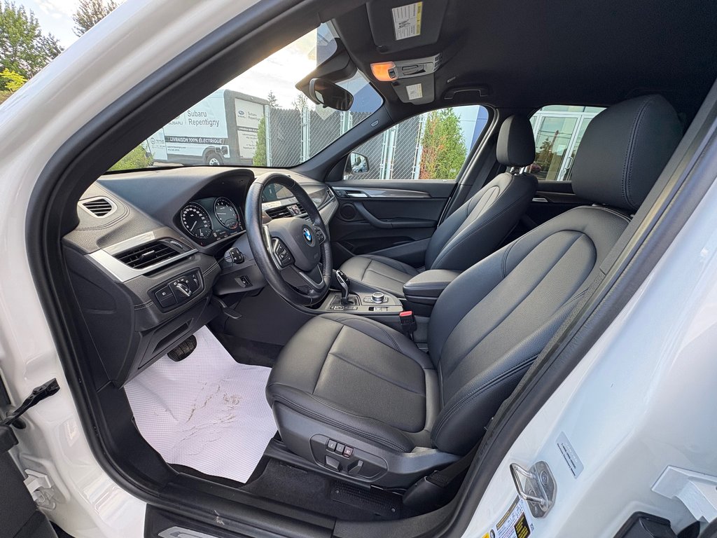 2021 BMW X1 XDRIVE28i, BANC CHAUFFANT, CAMÉRA DE RECUL in Charlemagne, Quebec - 5 - w1024h768px