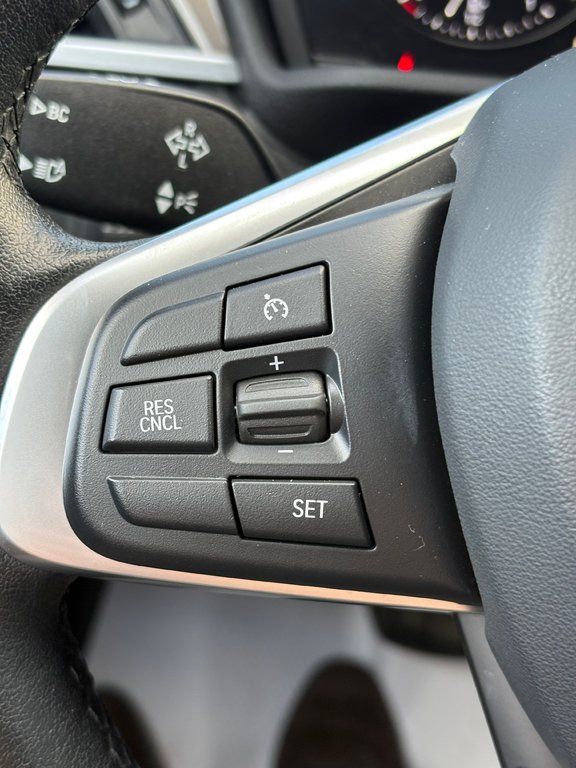 2021 BMW X1 XDRIVE28i, BANC CHAUFFANT, CAMÉRA DE RECUL in Charlemagne, Quebec - 21 - w1024h768px