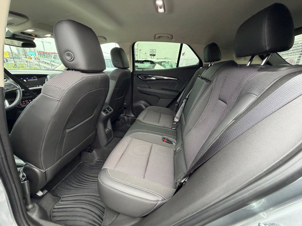 2022 Buick ENVISION AWD Preferred in Charlemagne, Quebec - 9 - w1024h768px