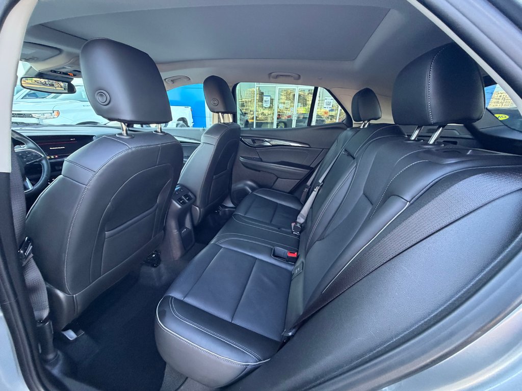 2022 Buick Envision Essence AWD Essence in Charlemagne, Quebec - 9 - w1024h768px