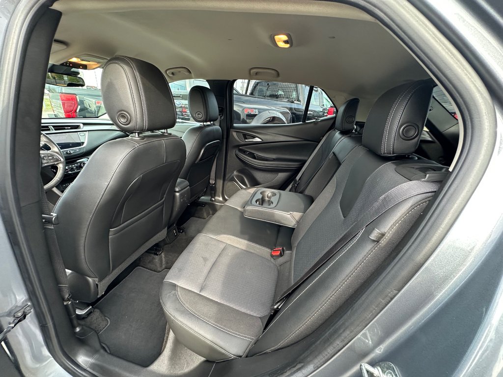 2022 Buick ENCORE GX SELECT Select in Charlemagne, Quebec - 13 - w1024h768px