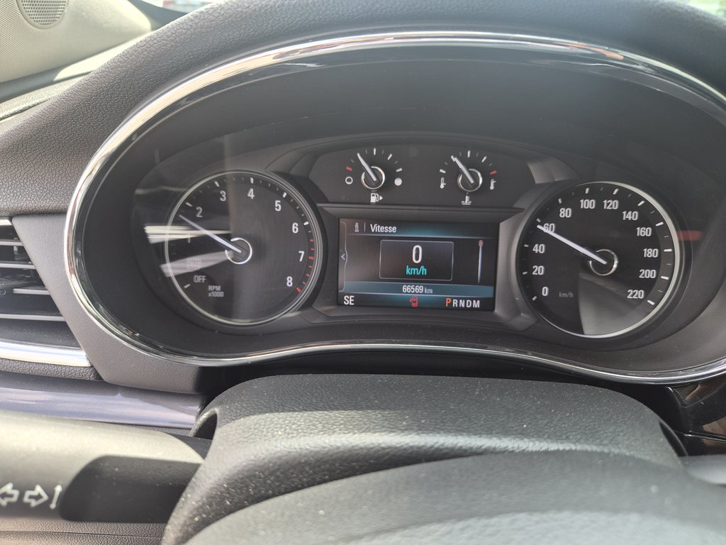Buick Encore Sport Touring 2019 à Charlemagne, Québec - 11 - w1024h768px
