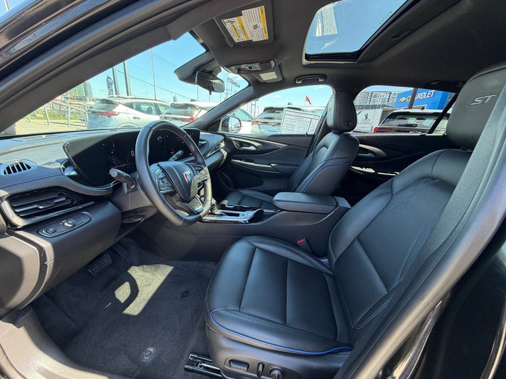 2024 Buick Envista Sport Touring in Saint-Jérôme, Quebec - 8 - w1024h768px