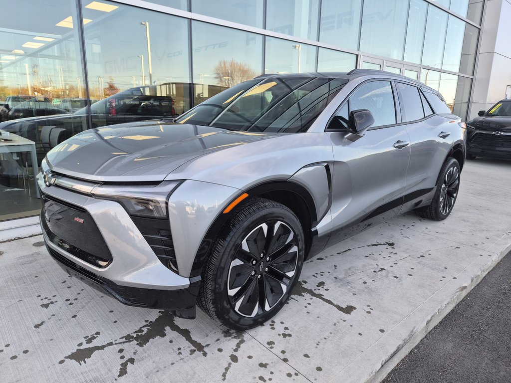 2024 Chevrolet Blazer EV EAWD RS in Charlemagne, Quebec - 1 - w1024h768px