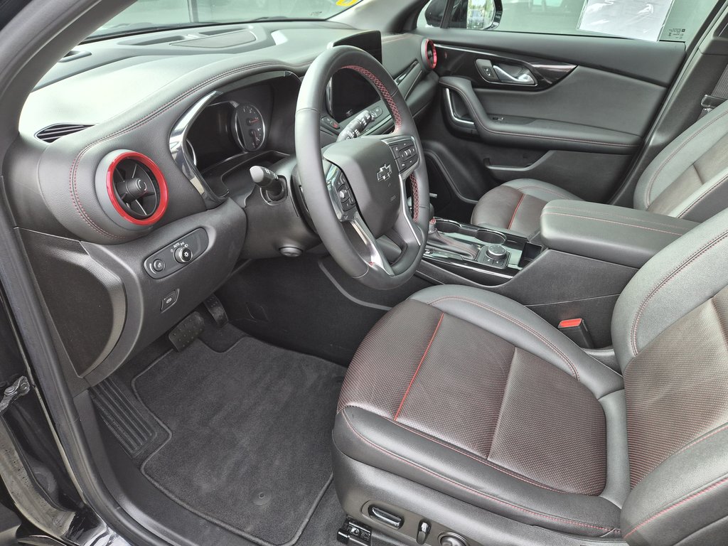 Chevrolet Blazer RS AWD 2023 à Charlemagne, Québec - 7 - w1024h768px