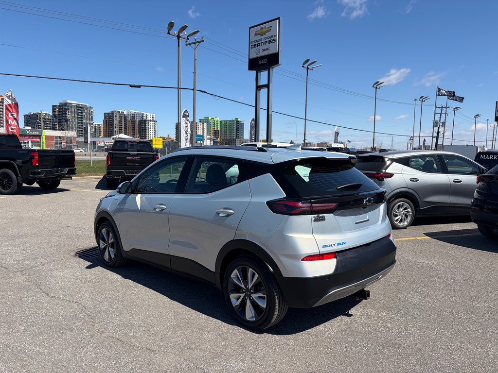 2022 Chevrolet Bolt EUV LT in Saint-Jérôme, Quebec - 4 - w1024h768px