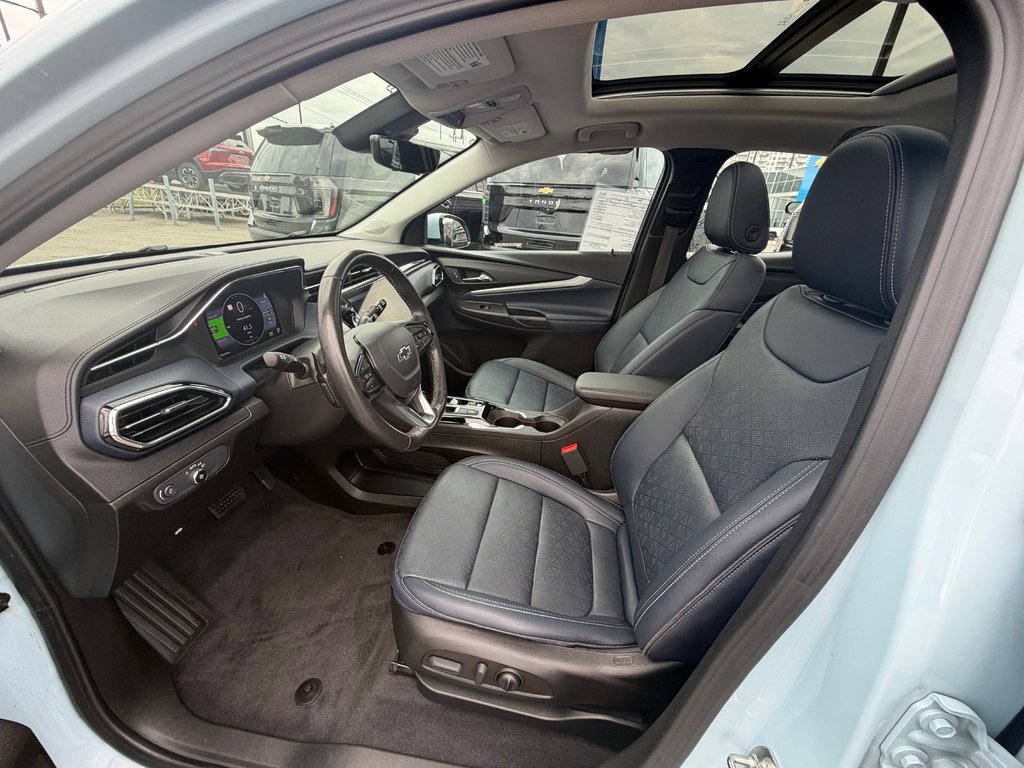 2022 Chevrolet Bolt EUV Premier in Saint-Jérôme, Quebec - 8 - w1024h768px
