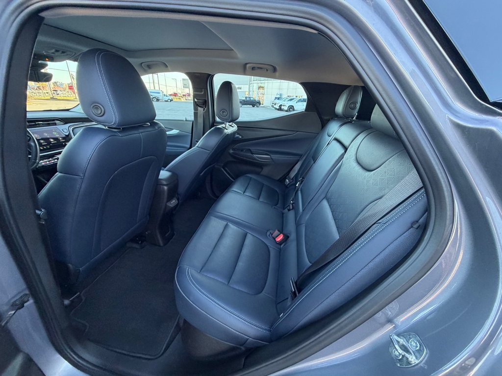 2023 Chevrolet BOLT EUV Premier in Charlemagne, Quebec - 9 - w1024h768px