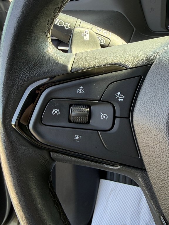 2023 Chevrolet Bolt EUV LT, CAMÉRA DE RECUL, BANC CHAUFFANT in Saint-Jérôme, Quebec - 23 - w1024h768px