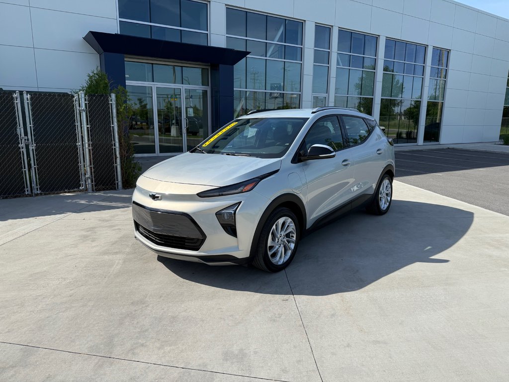 2023 Chevrolet Bolt EUV LT, CAMÉRA DE RECUL, BANC CHAUFFANT in Saint-Jérôme, Quebec - 1 - w1024h768px