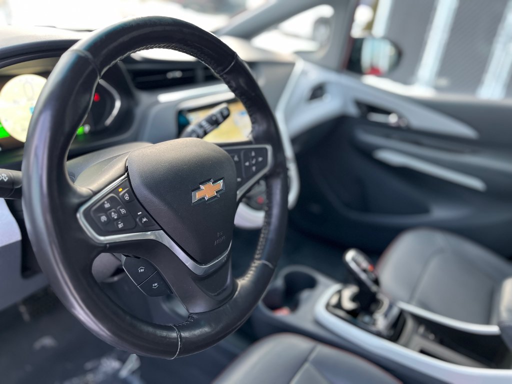 Chevrolet Bolt EV PREMIER,CAMÉRA DE RECUL,BANC CHAUFFANT,CUIR 2019 à Charlemagne, Québec - 4 - w1024h768px