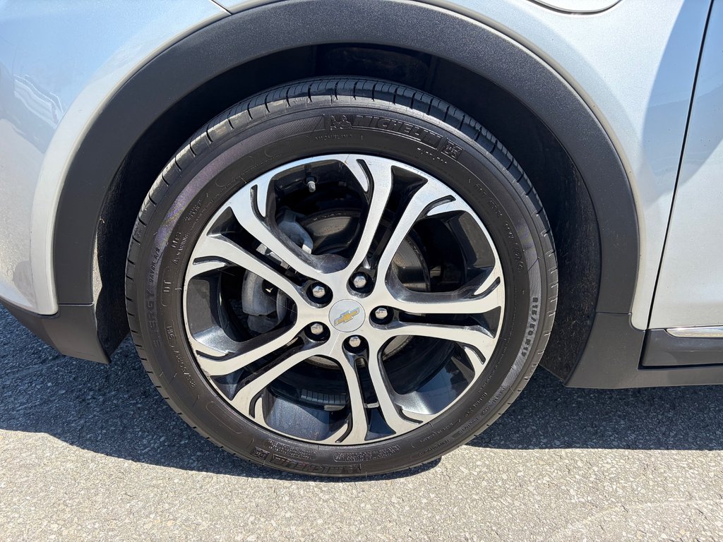2020 Chevrolet Bolt EV Premier in Charlemagne, Quebec - 6 - w1024h768px